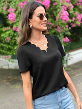 EMERY ROSE Scallop Trim Puff Sleeve Blouse